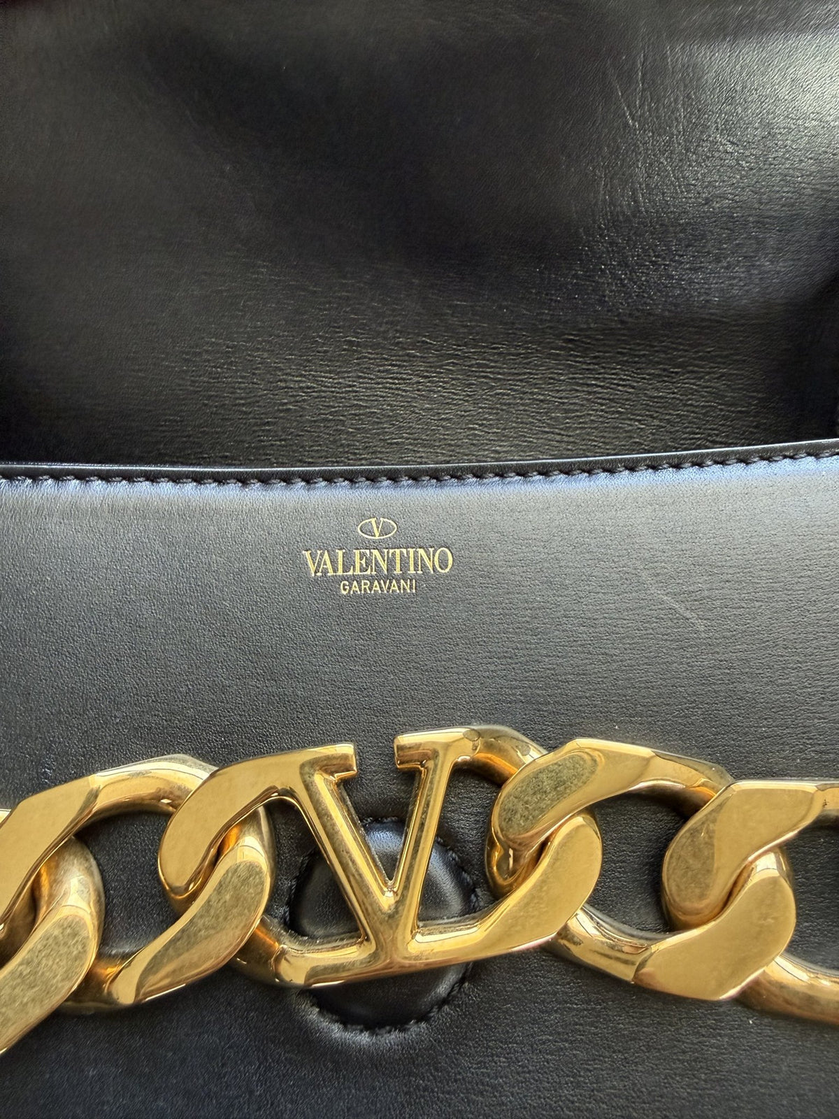 Valentino Garavani Small VLogo Chain Shoulder Bag in Black Calfskin